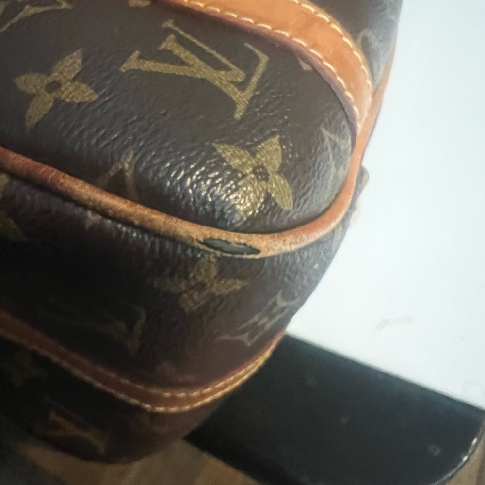 Louis Vuitton monogram stress shoulder bag - Picture 8 of 14